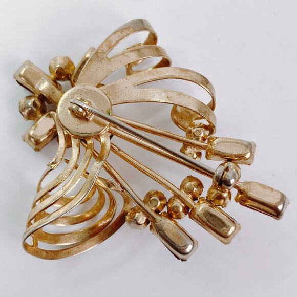 VTG 1940s Retro Moderne Gold Tone Ruby Red Rhinestone Ribbon Spray Brooch Iconic - Picture 9 of 10